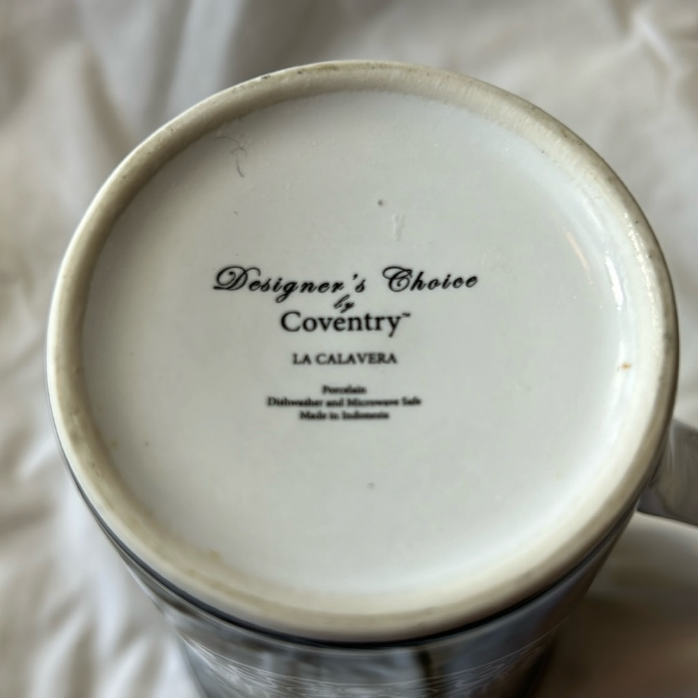 Designer's Choice By Coventry La Calavera Mug - Picture 2 of 6